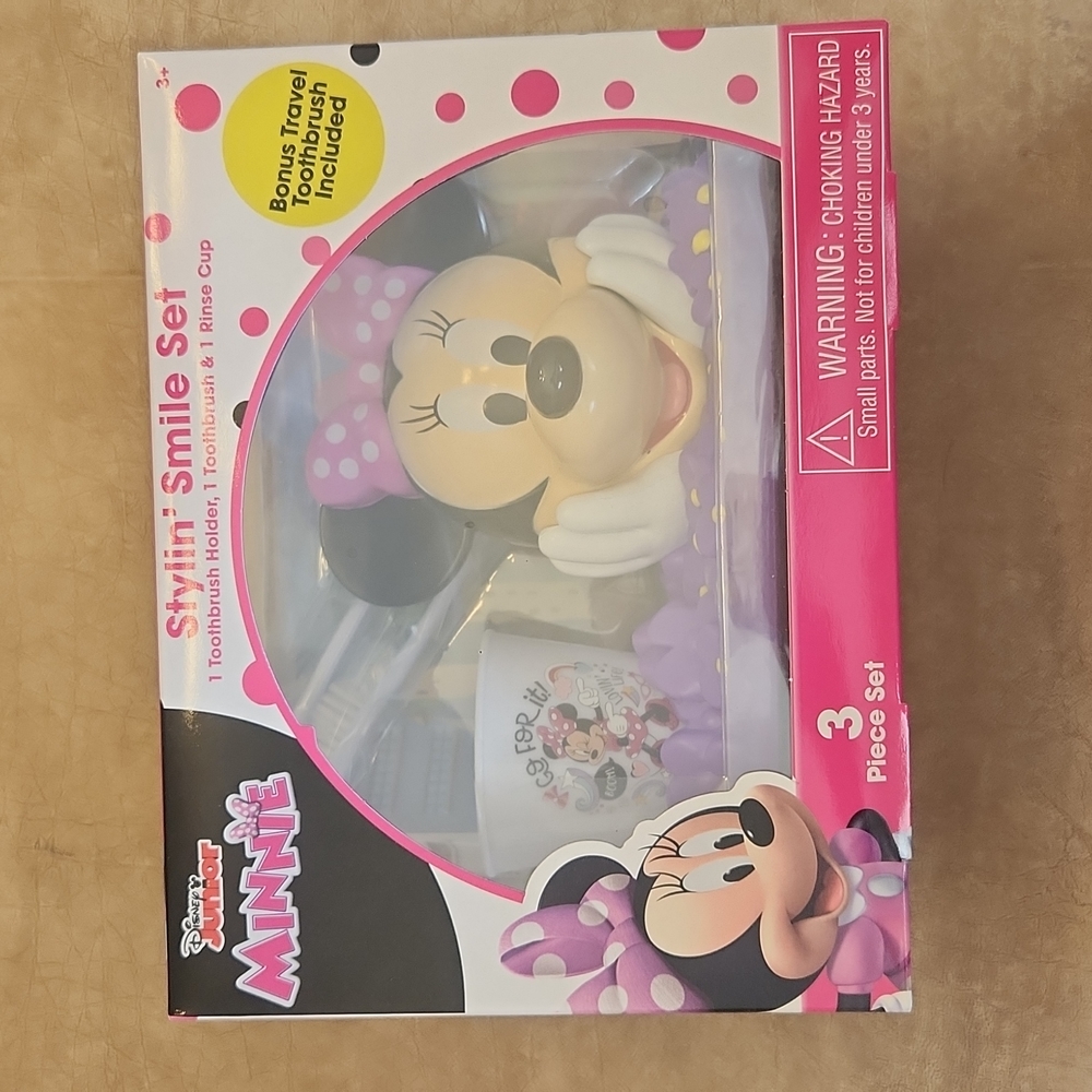 Minnie Mouse Stylin' Smile Set - Toothbrush Holder (NEW IN BOX)